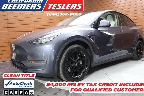TESLA MODEL Y 2021 5YJYGDED5MF109093 image